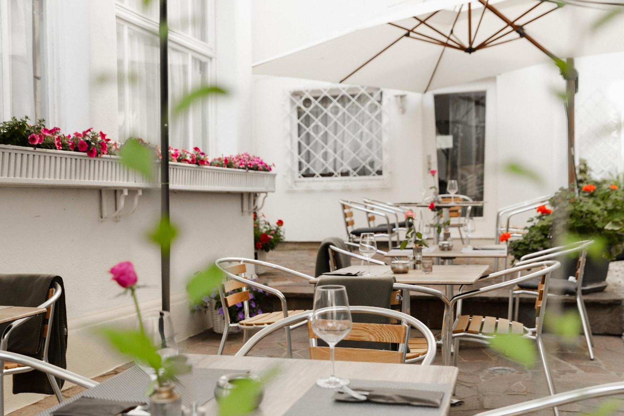 Hotel Weisses Haus Bad Kissingen Exteriör bild